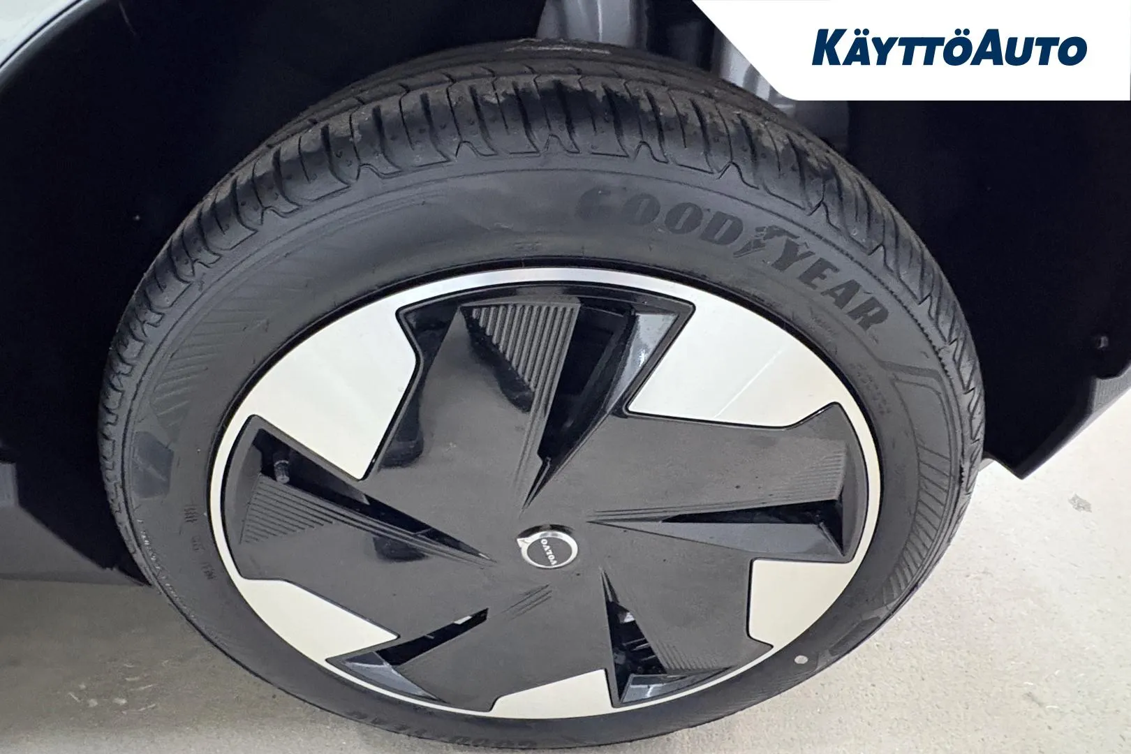 Volvo EX30 RXU-197 carousel image