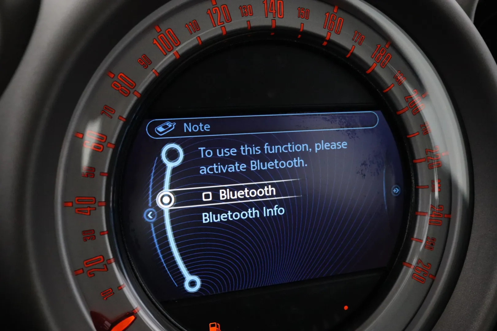 MINI Countryman FMO-581 carousel image