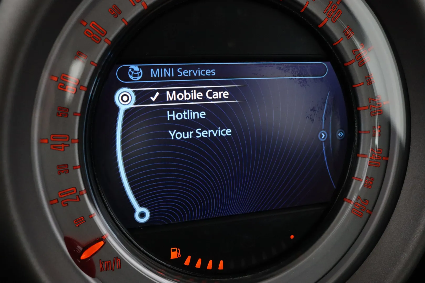 MINI Countryman FMO-581 carousel image