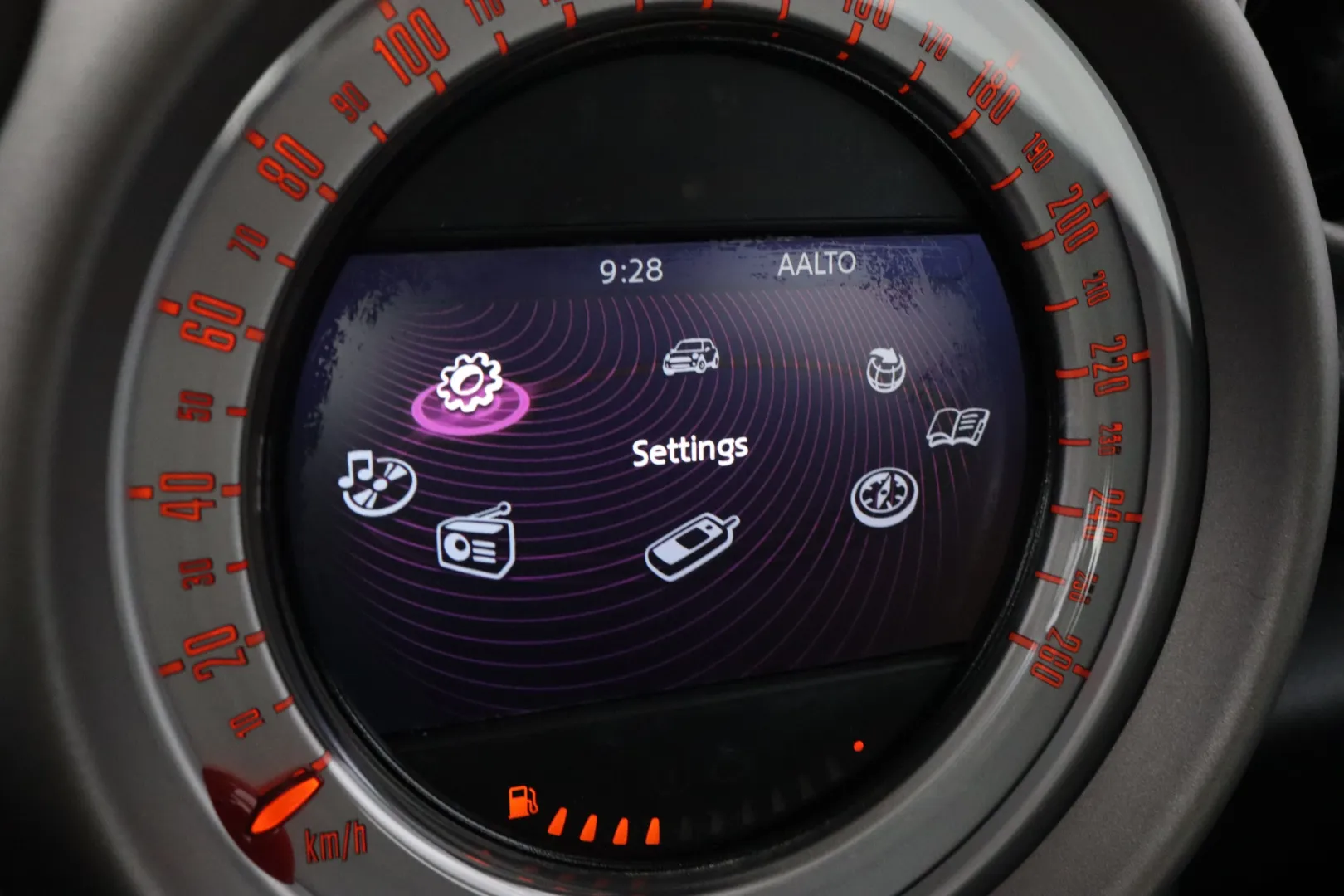 MINI Countryman FMO-581 carousel image