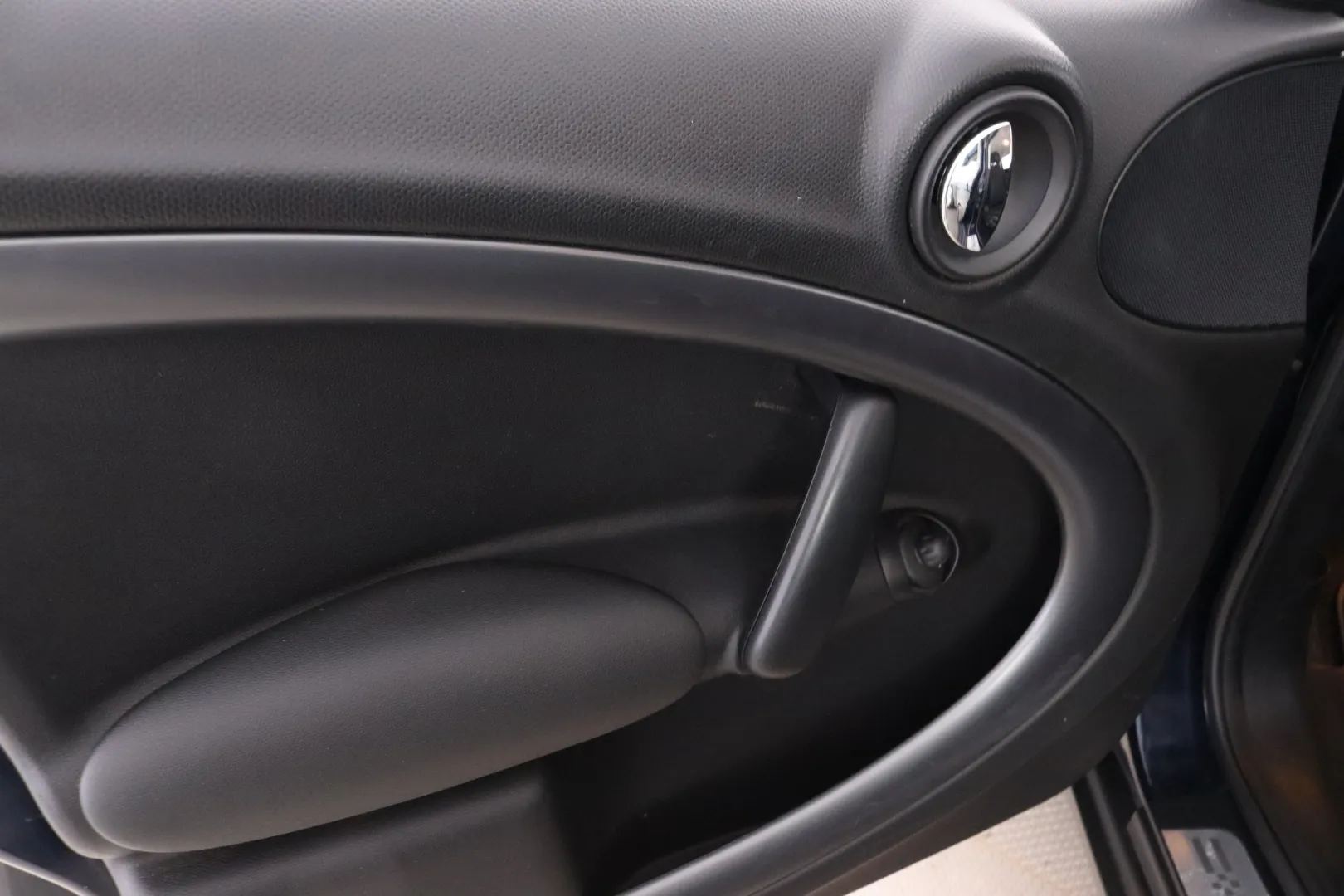 MINI Countryman FMO-581 carousel image