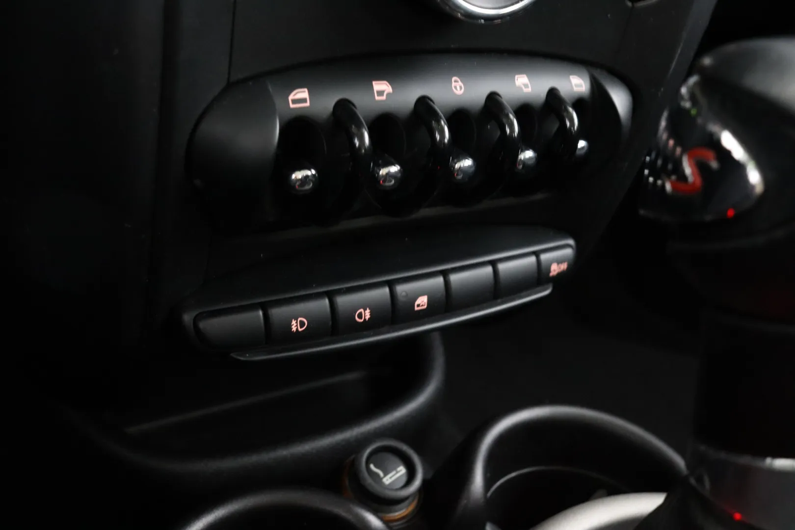 MINI Countryman FMO-581 carousel image