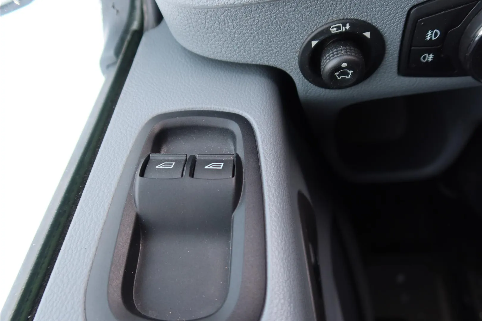 FORD Transit FNI-806 carousel image