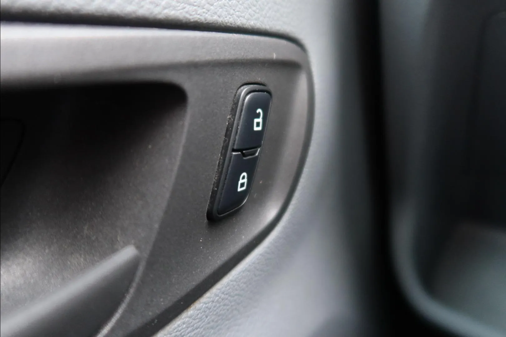 FORD Transit FNI-806 carousel image