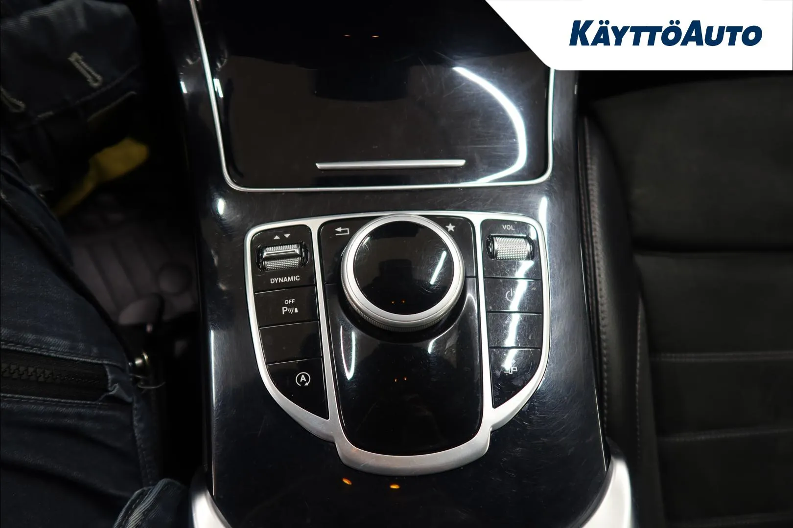 MERCEDES-BENZ C XNT-661 carousel image