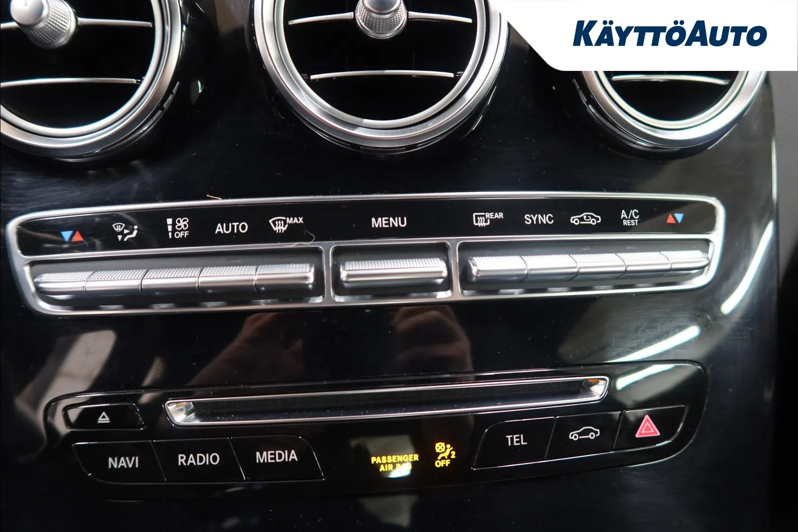 MERCEDES-BENZ C XNT-661 carousel image