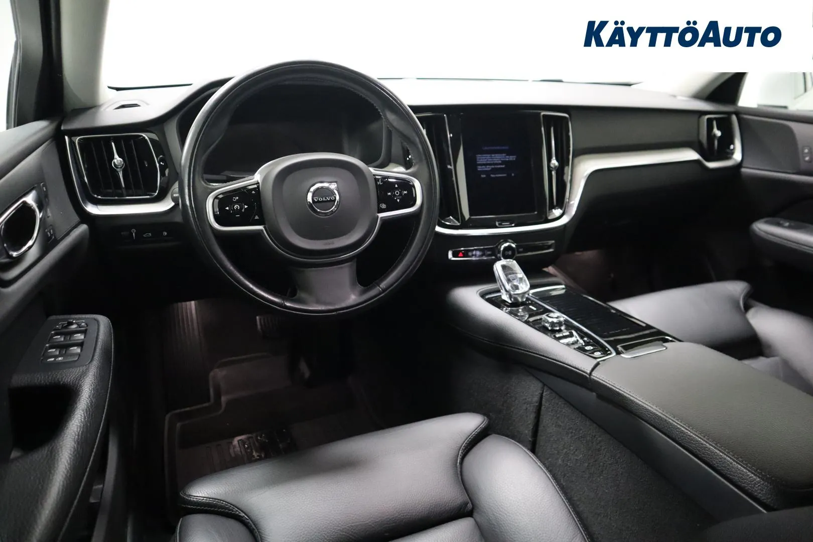 VOLVO V60 YXY-408 carousel image