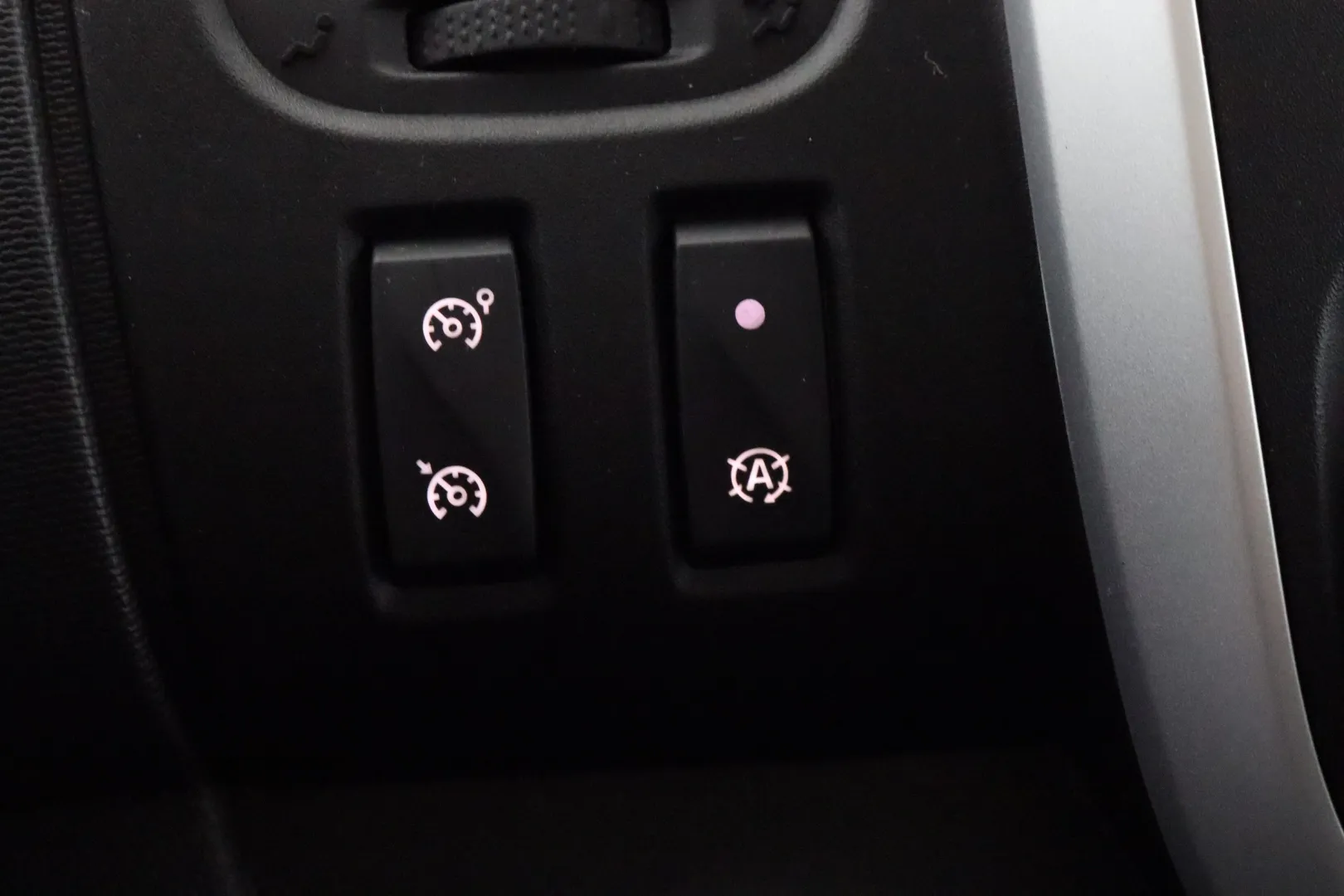 NISSAN NV300 FPV-655 carousel image