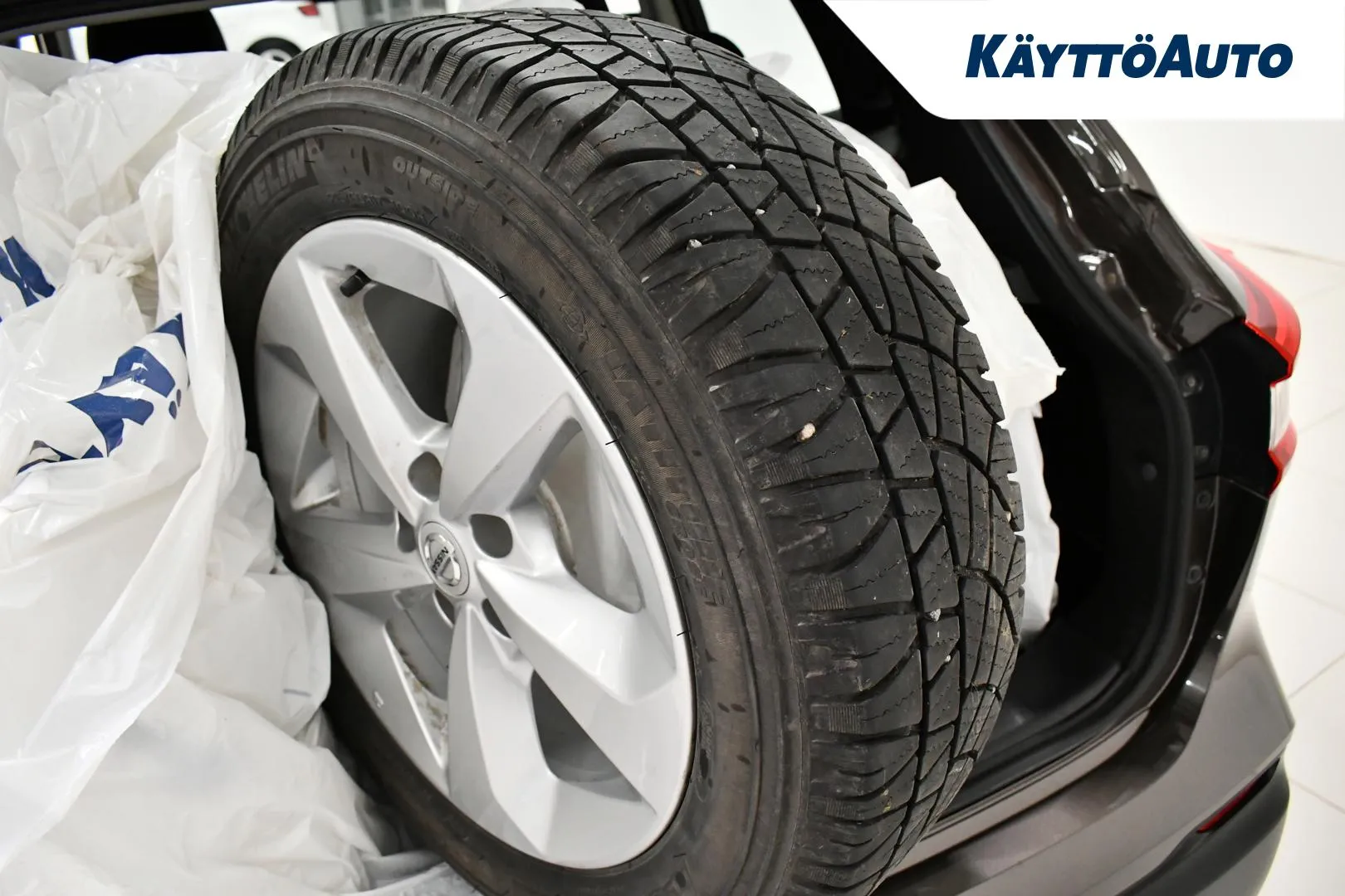 NISSAN Qashqai NLK-565 carousel image