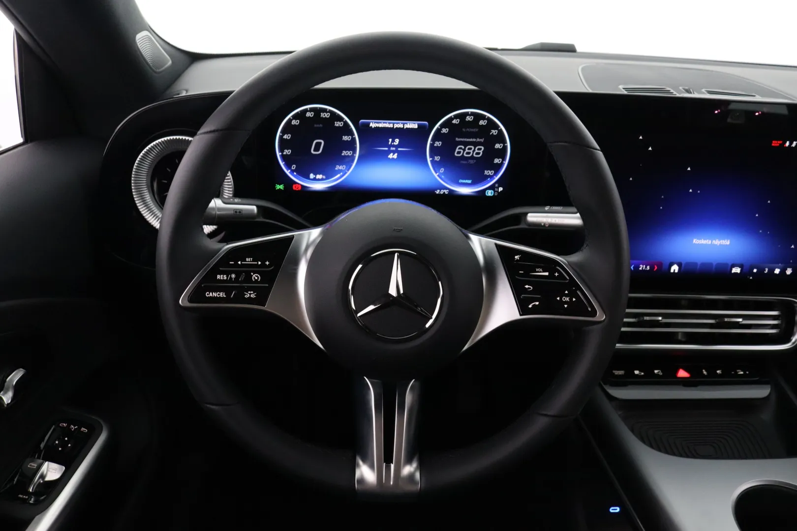 Mercedes-Benz CLA FSJ-192 carousel image