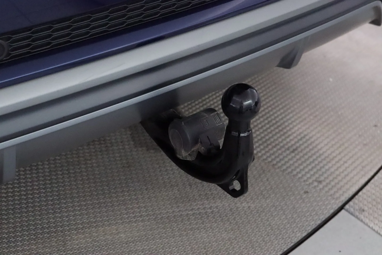 AUDI Q8 YKI-373 carousel image