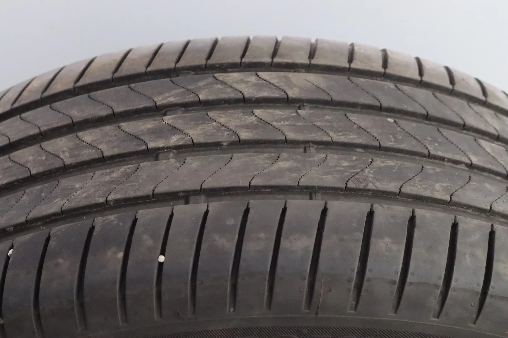 AUDI Q8 YKI-373 carousel image