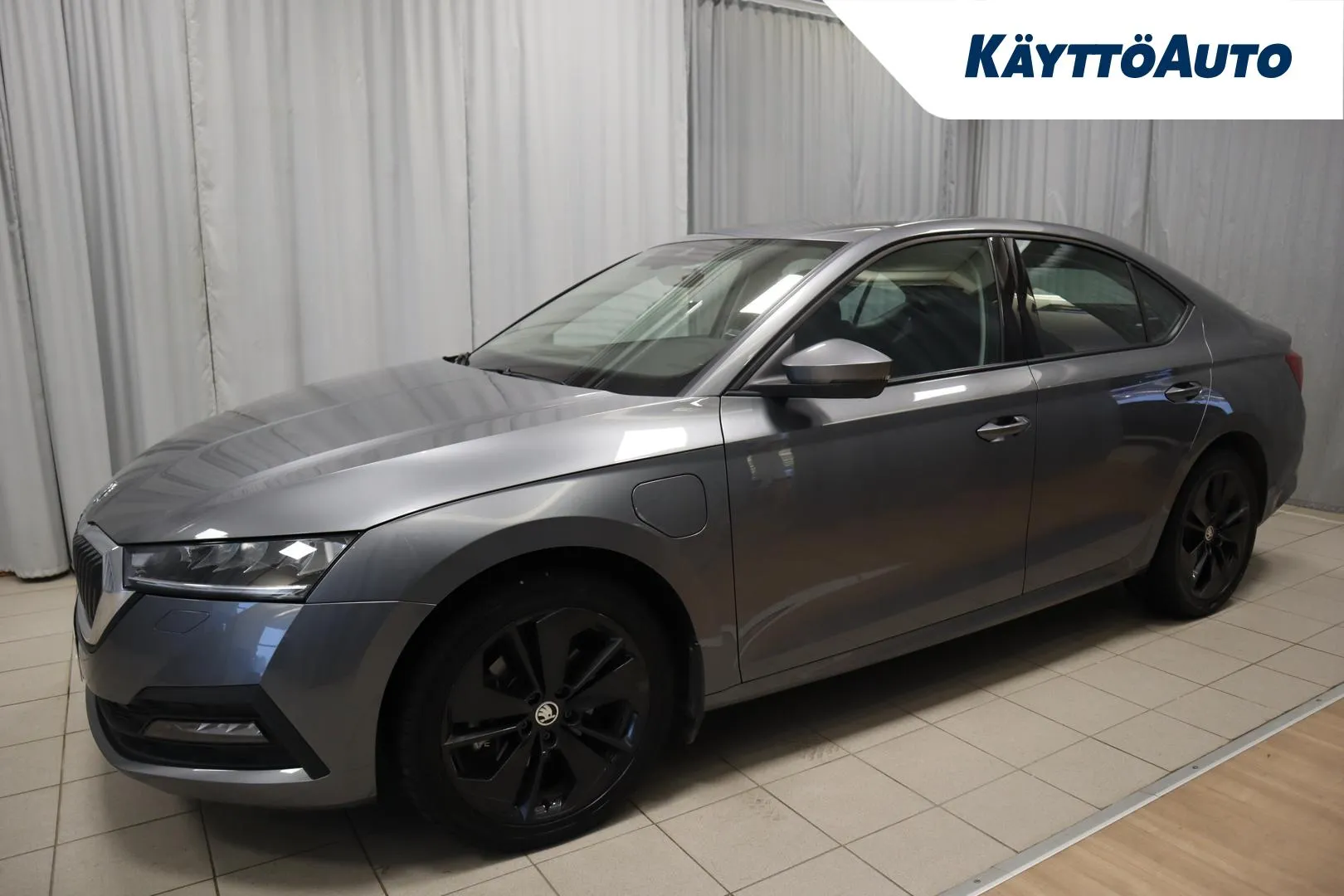 SKODA Octavia ZOU-826 carousel image