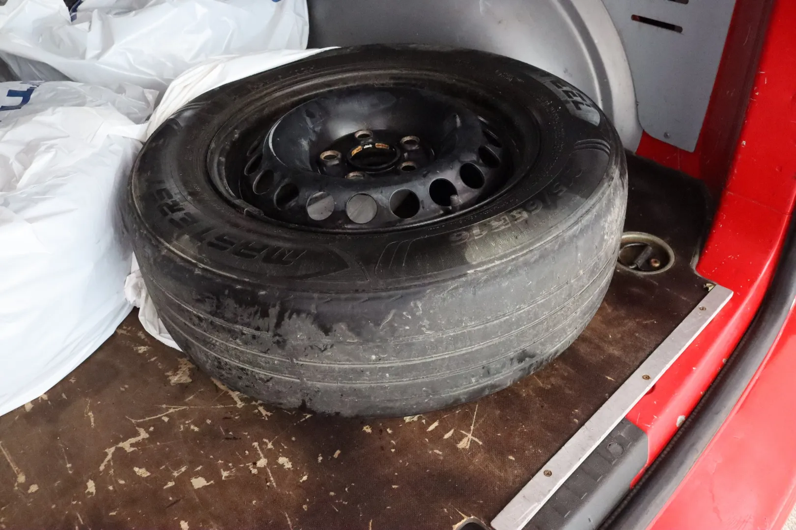 VOLKSWAGEN Transporter LPG-267 carousel image