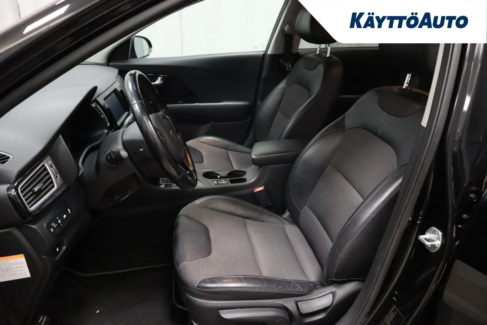 KIA Niro EPS-742 carousel image