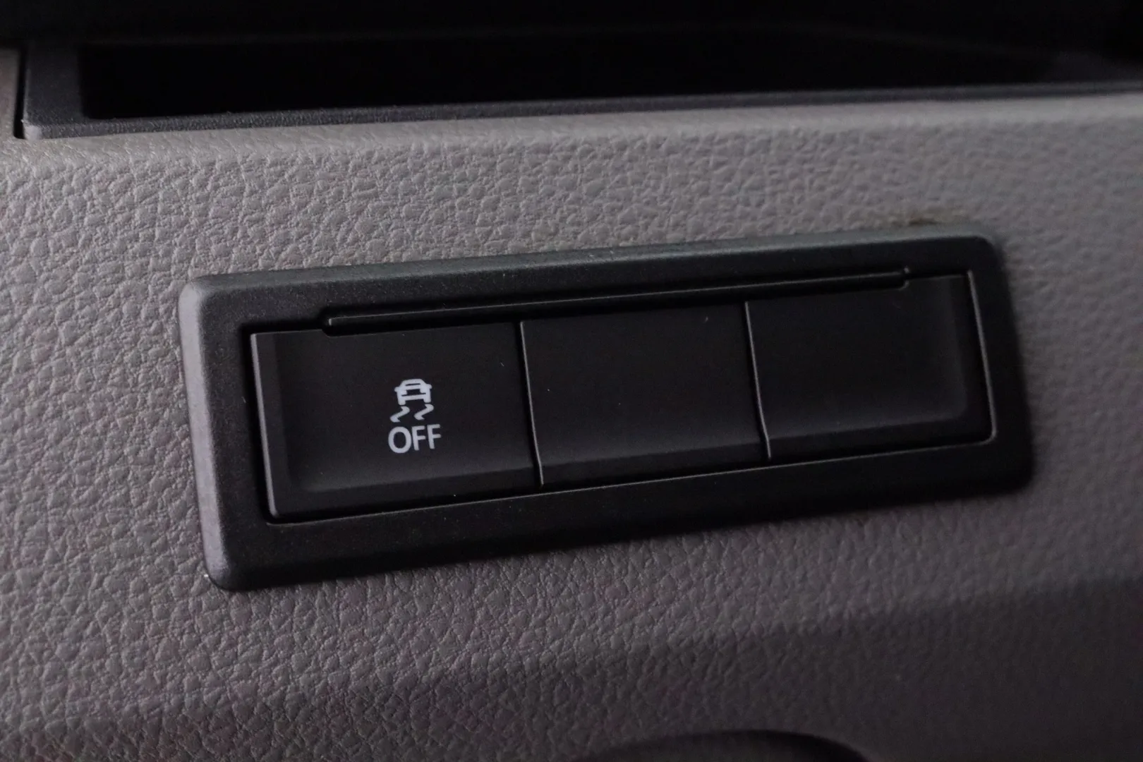 VOLKSWAGEN Transporter YXS-252 carousel image