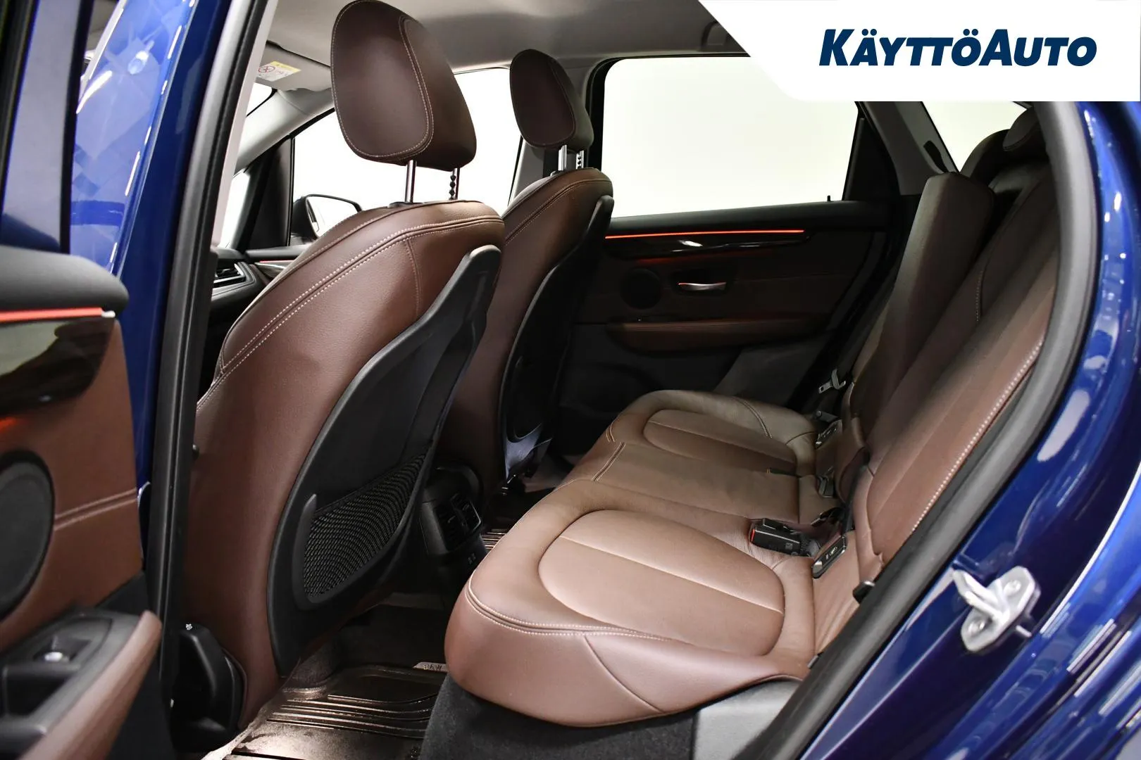 BMW 225 ZOV-876 carousel image