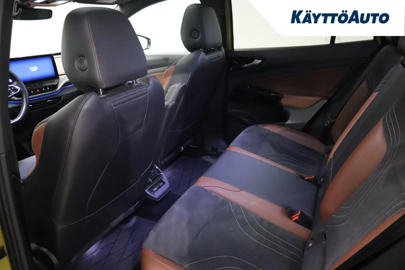 VOLKSWAGEN ID.4 KVZ-422 carousel image