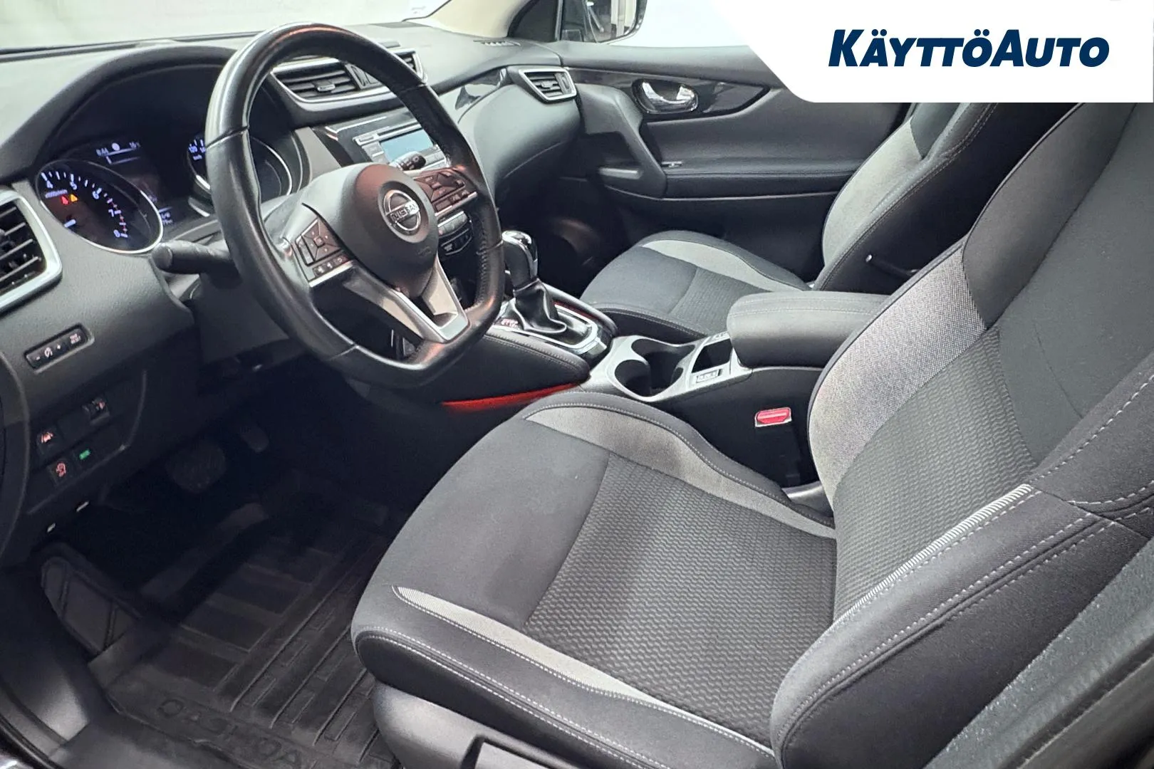 NISSAN Qashqai IOA-388 carousel image