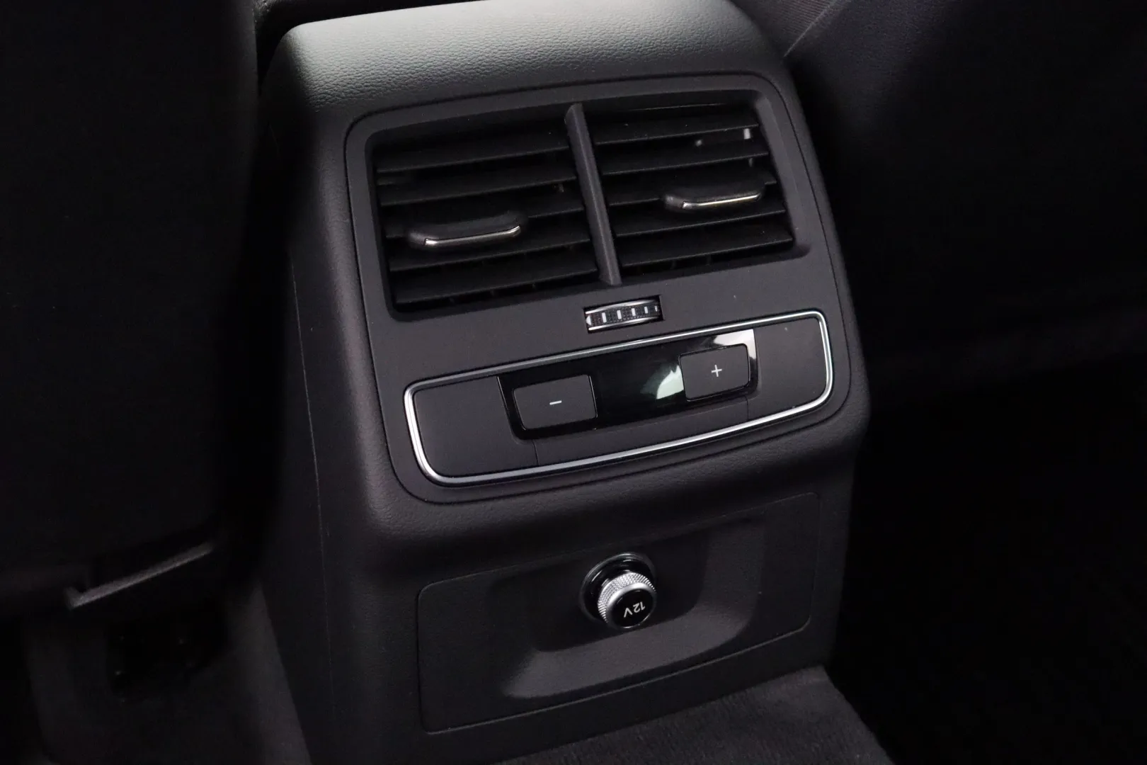 AUDI A4 allroad quattro SMN-263 carousel image