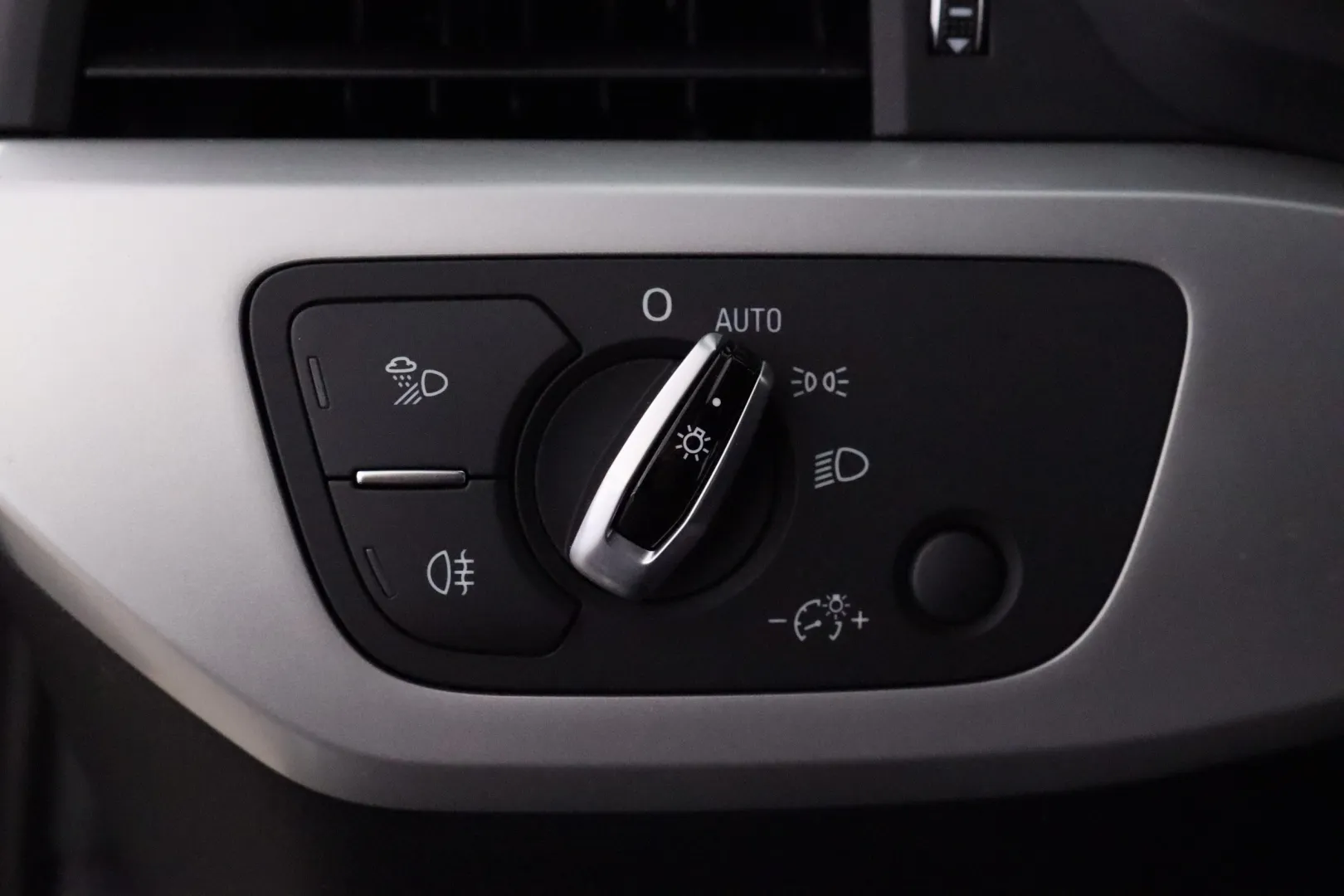 AUDI A4 allroad quattro SMN-263 carousel image