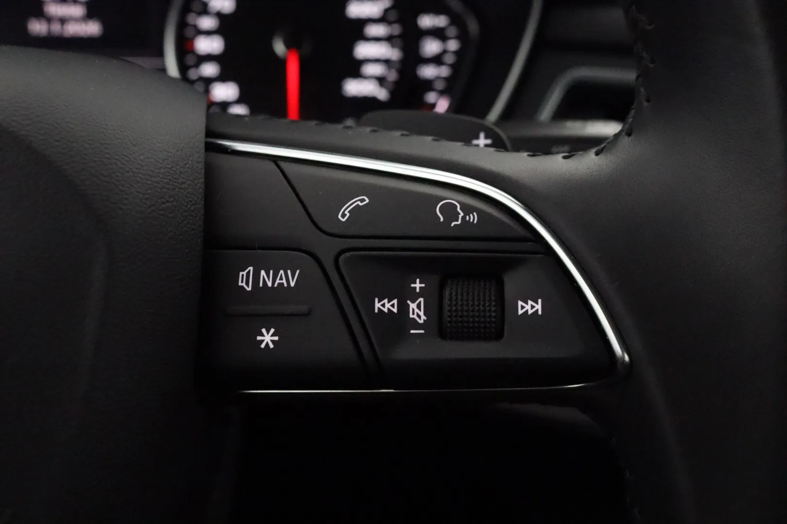 AUDI A4 allroad quattro SMN-263 carousel image