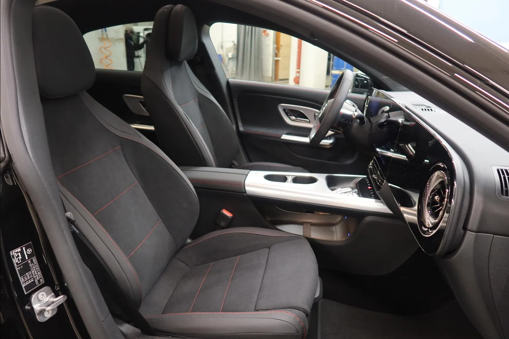 Mercedes-Benz CLA JOK-662 carousel image