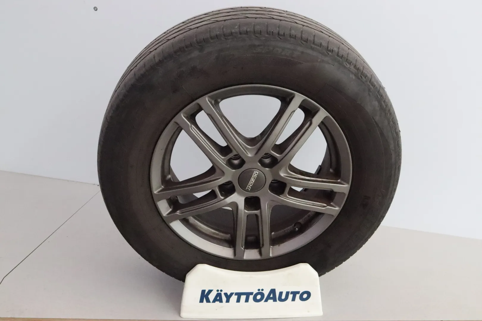 NISSAN Qashqai XOL-980 carousel image