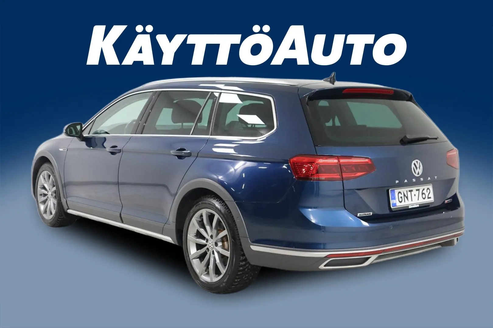 VOLKSWAGEN Passat GNT-762 carousel image