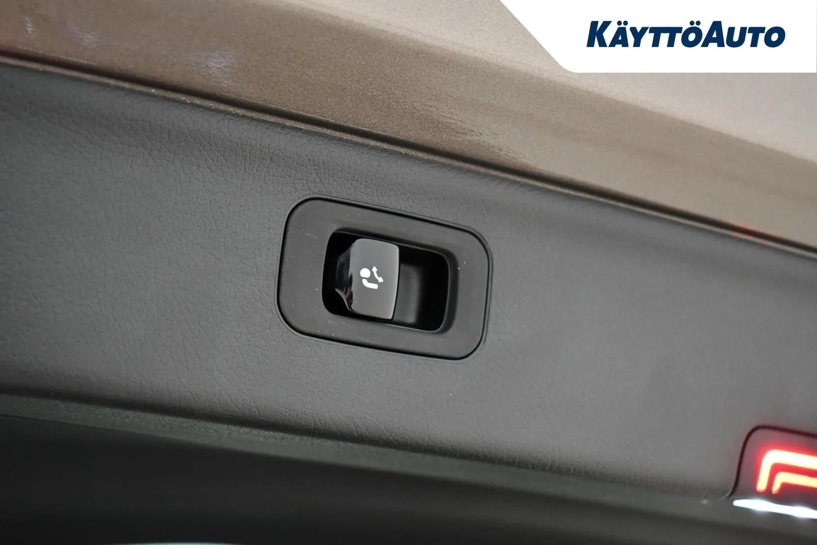 MERCEDES-BENZ EQS SUV FSK-808 carousel image