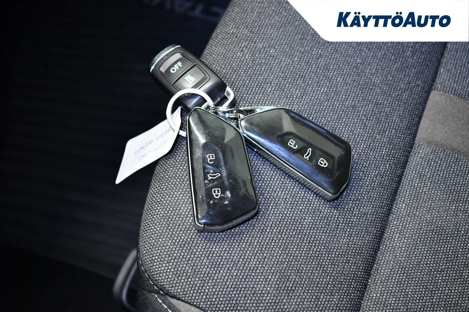 SKODA Octavia NMG-186 carousel image