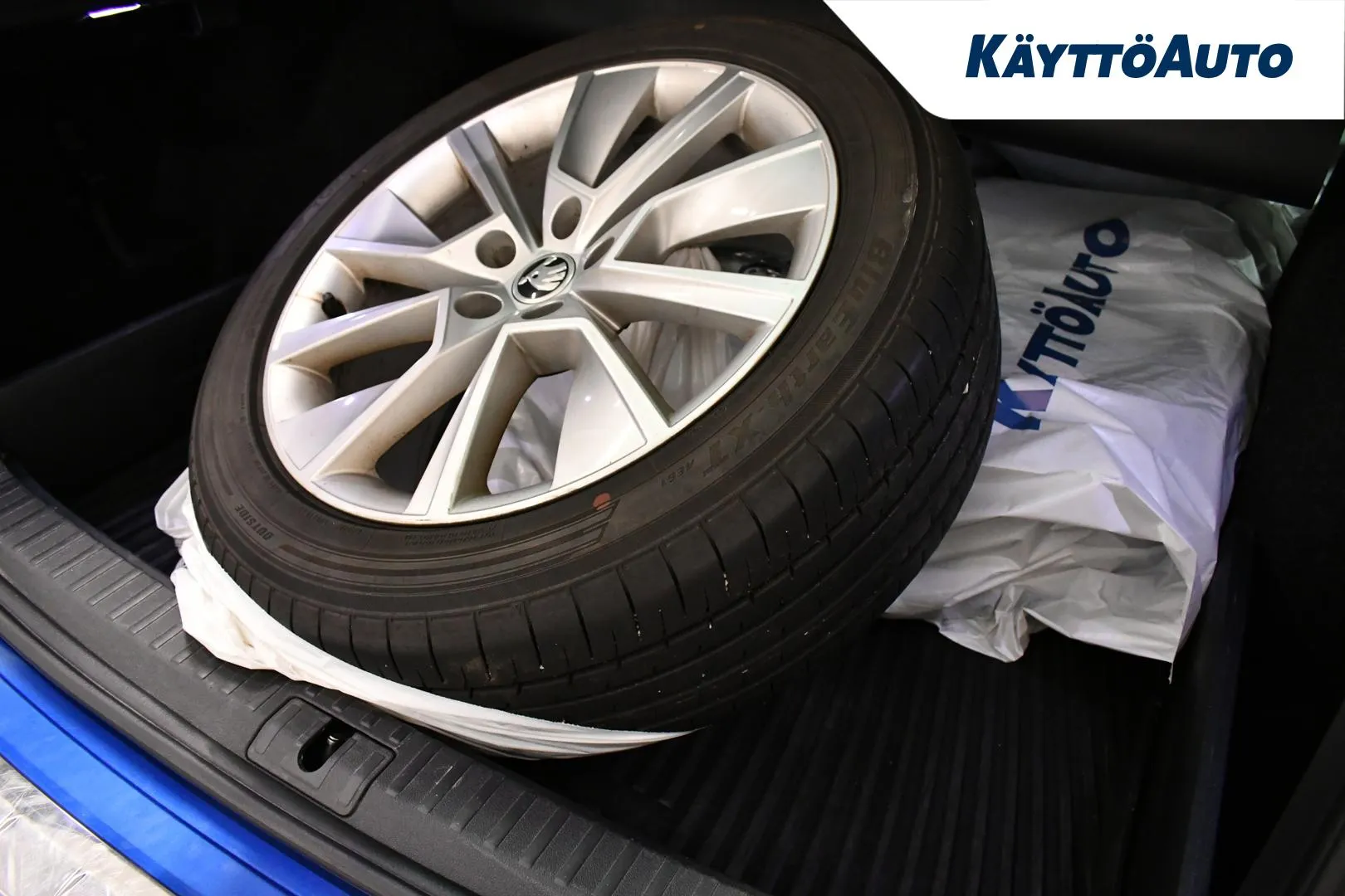 SKODA Octavia NMG-186 carousel image