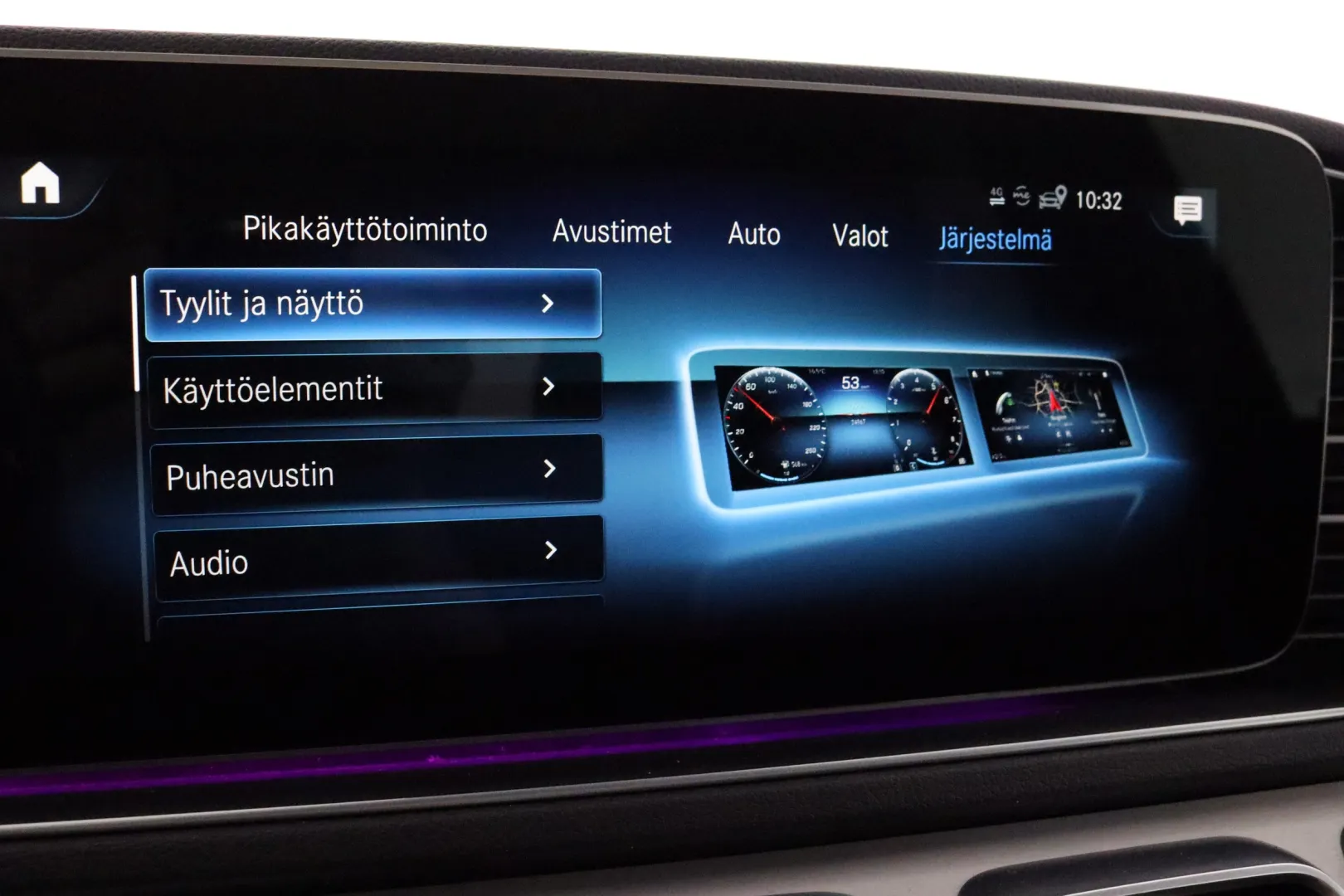 MERCEDES-BENZ GLE ZNT-606 carousel image