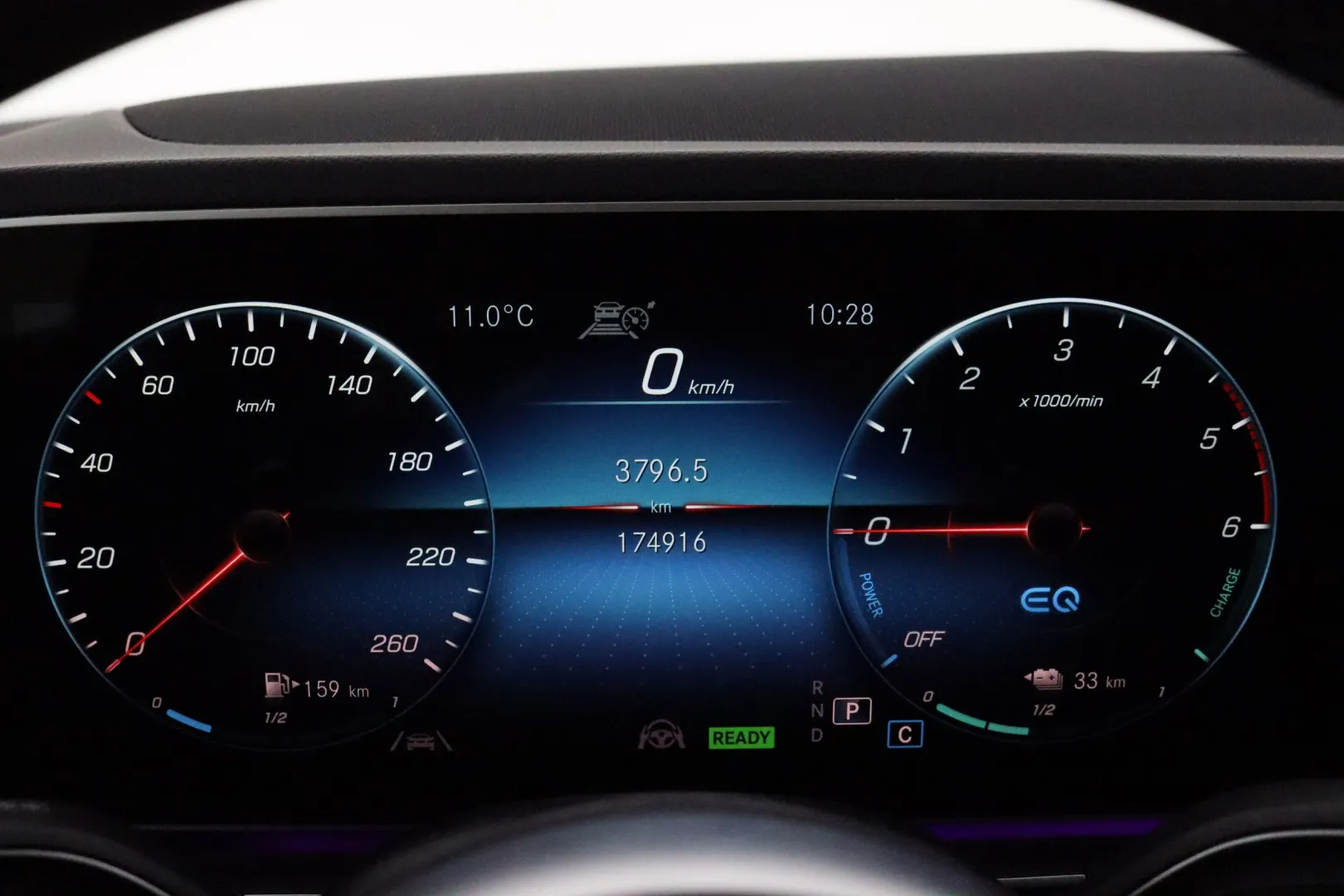 MERCEDES-BENZ GLE ZNT-606 carousel image