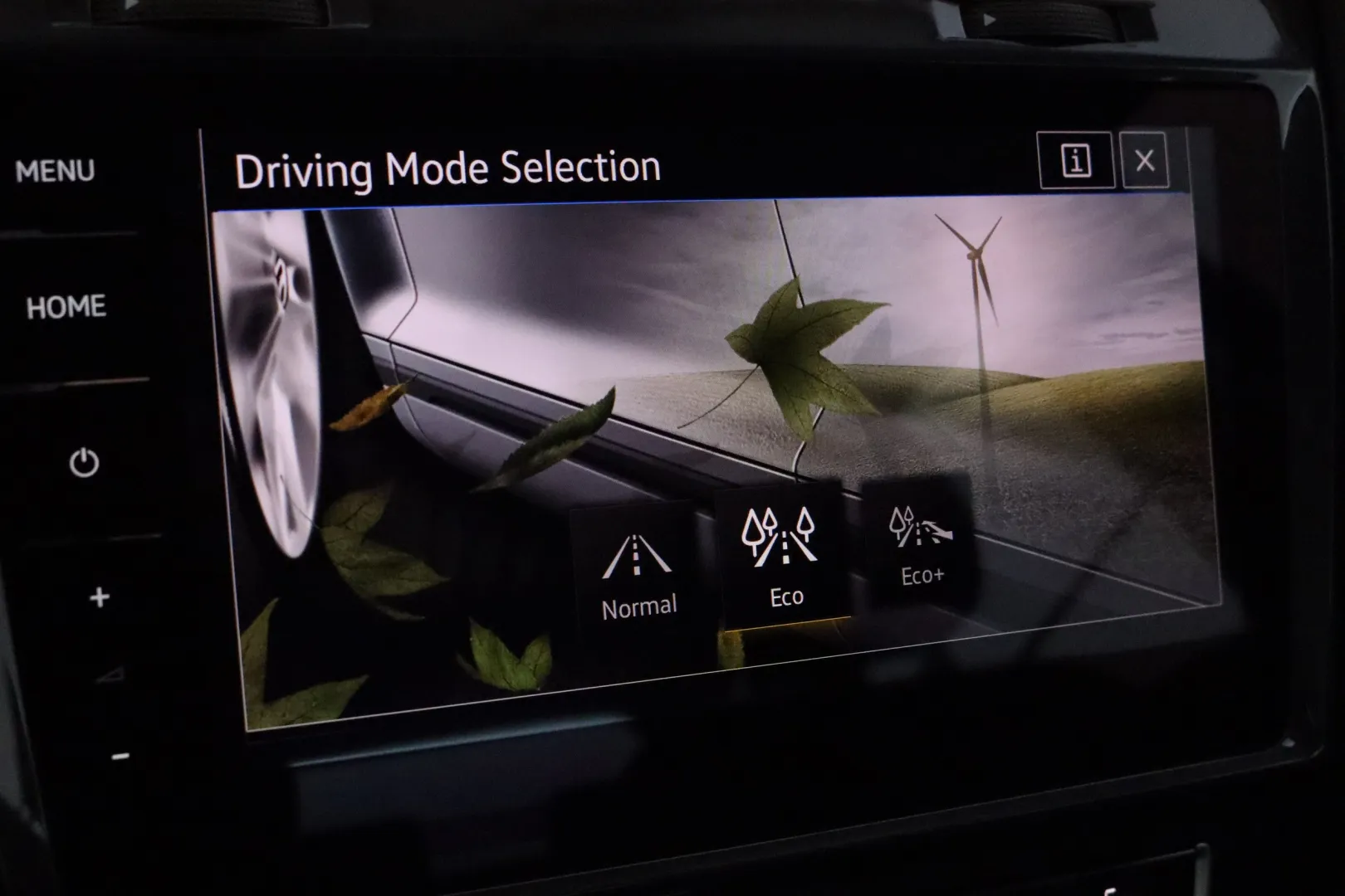 VOLKSWAGEN Golf FPB-184 carousel image