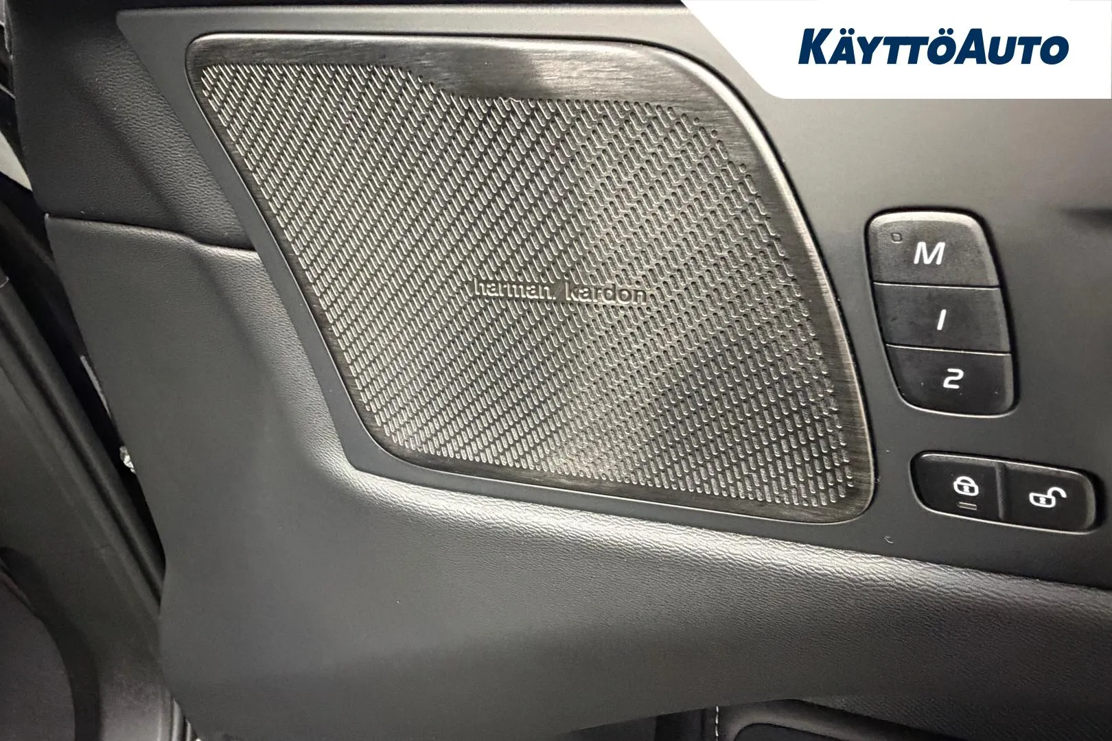 VOLVO XC60 MPT-494 carousel image