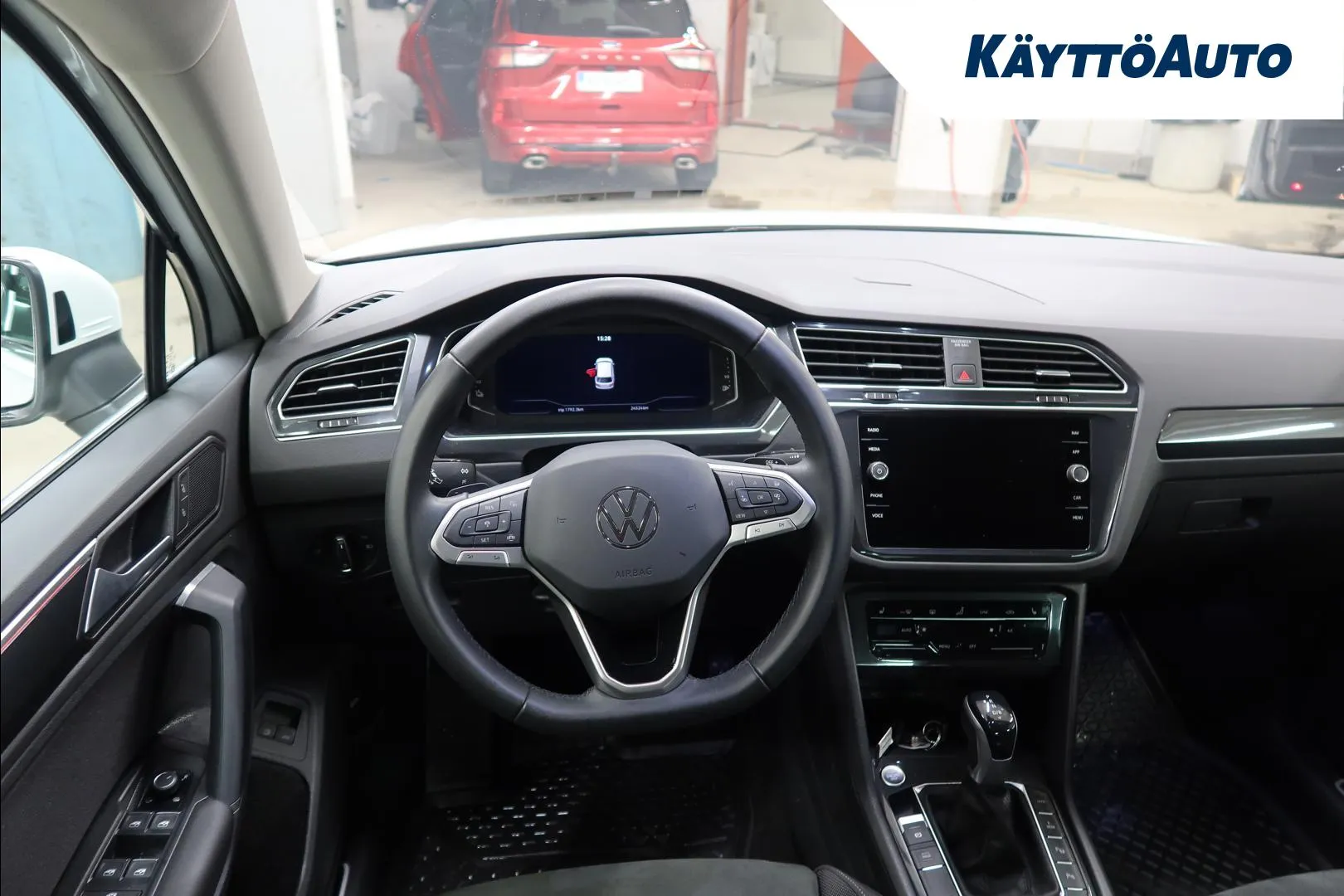 Volkswagen Tiguan XSM-291 carousel image