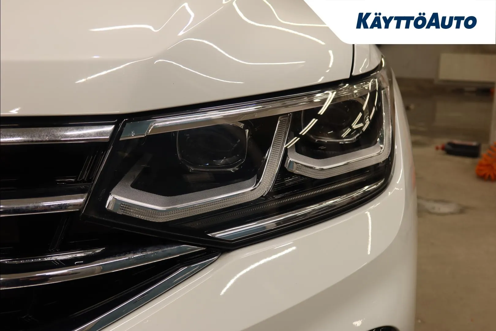 Volkswagen Tiguan XSM-291 carousel image