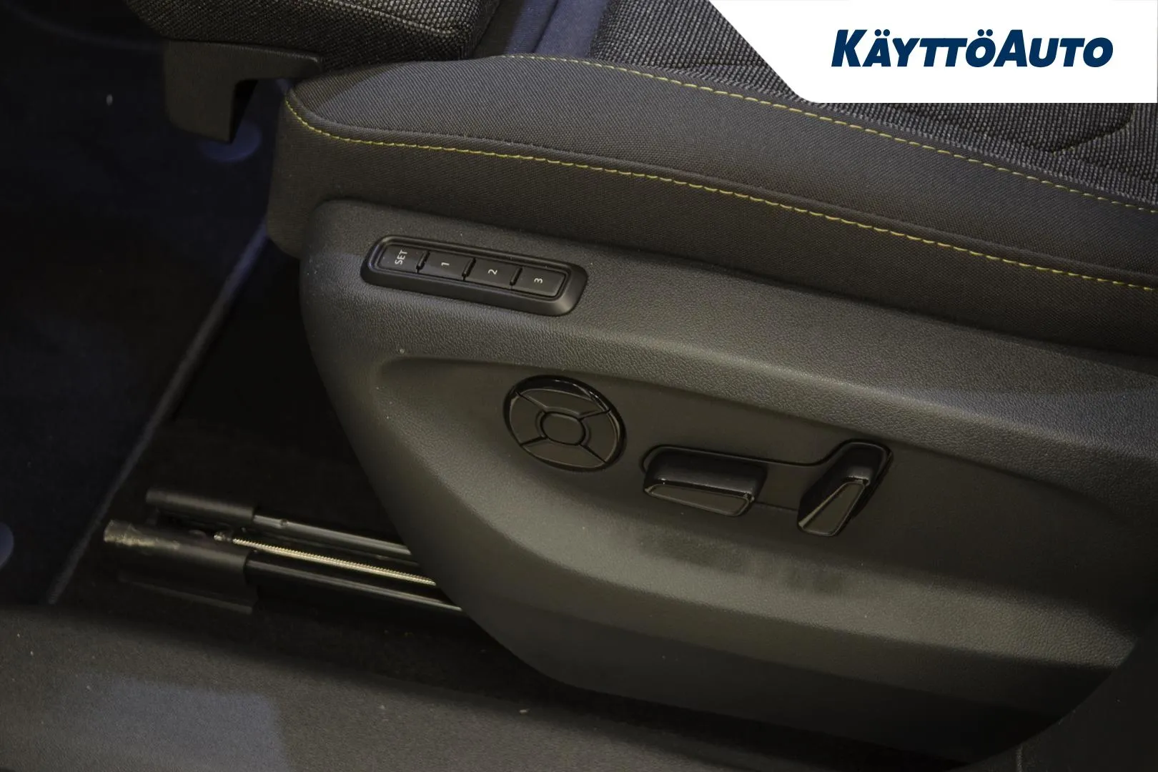 Skoda Kodiaq RXU-395 carousel image