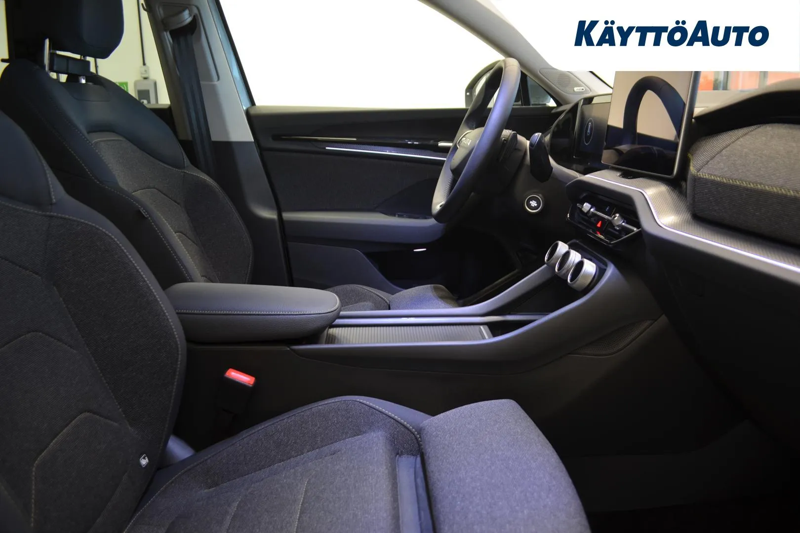 Skoda Kodiaq RXU-395 carousel image