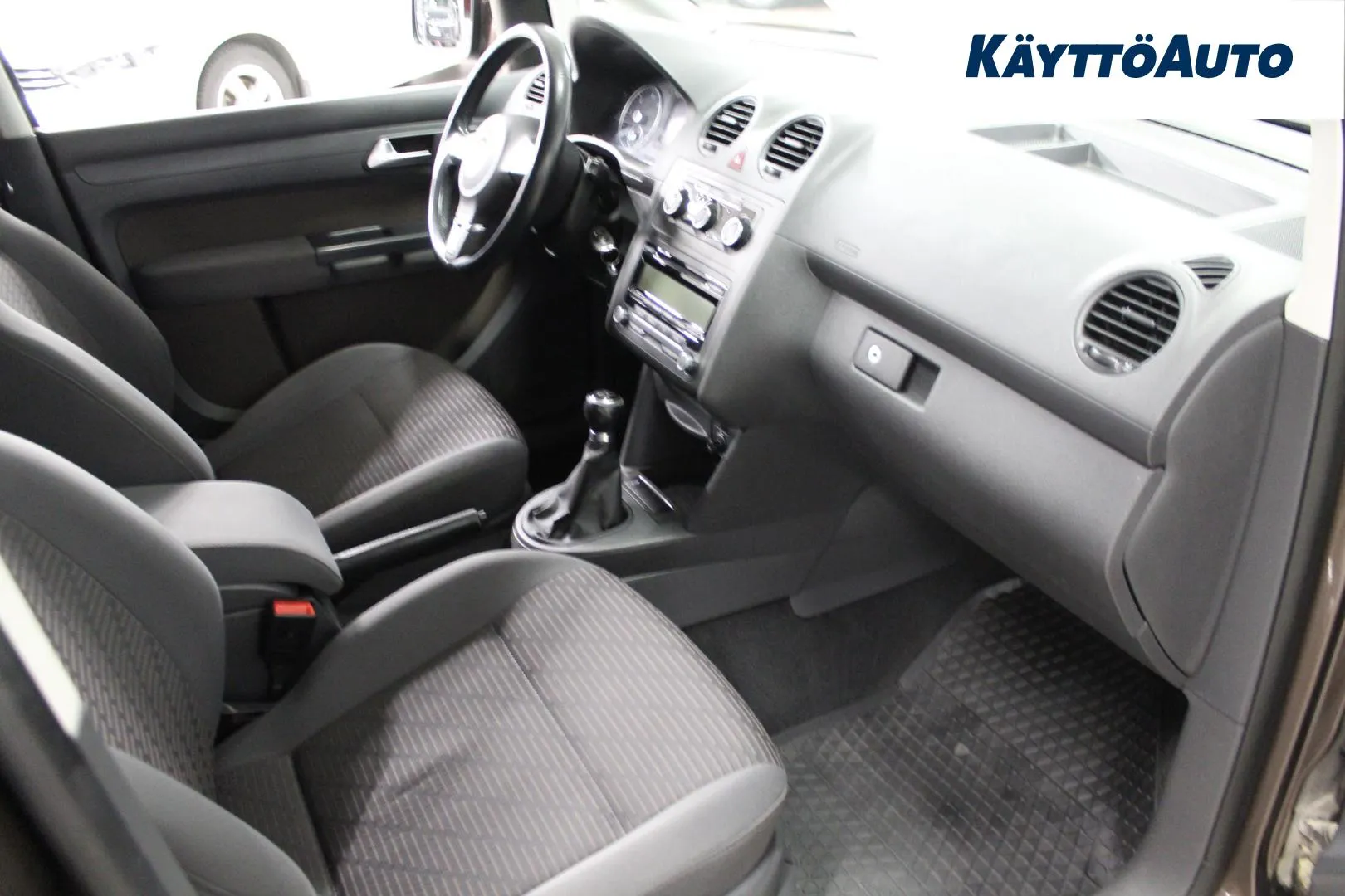 VOLKSWAGEN Caddy Maxi YHM-462 carousel image