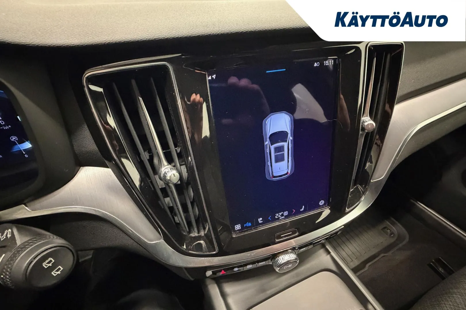 VOLVO V60 FRI-483 carousel image