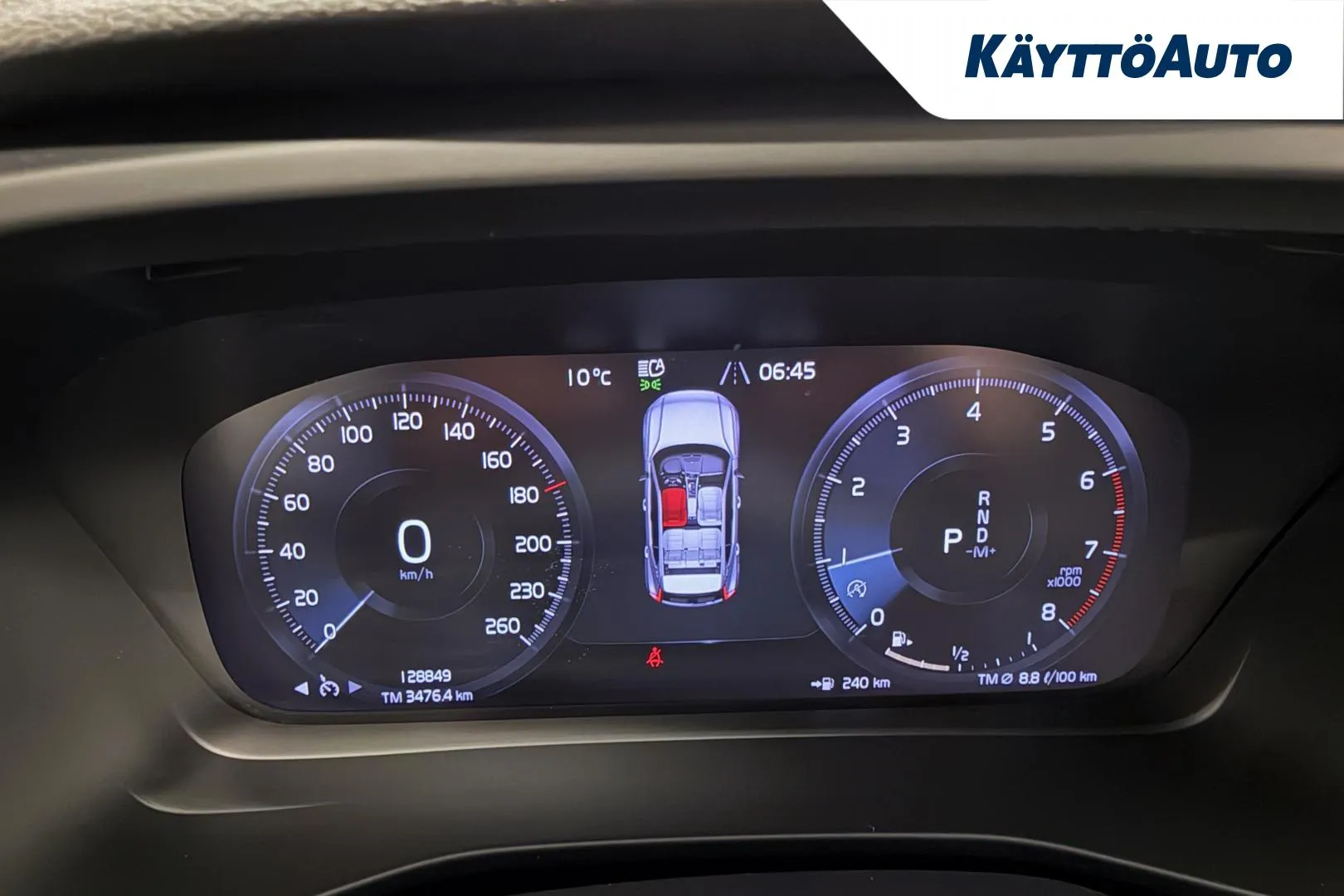 VOLVO XC40 YXK-174 carousel image