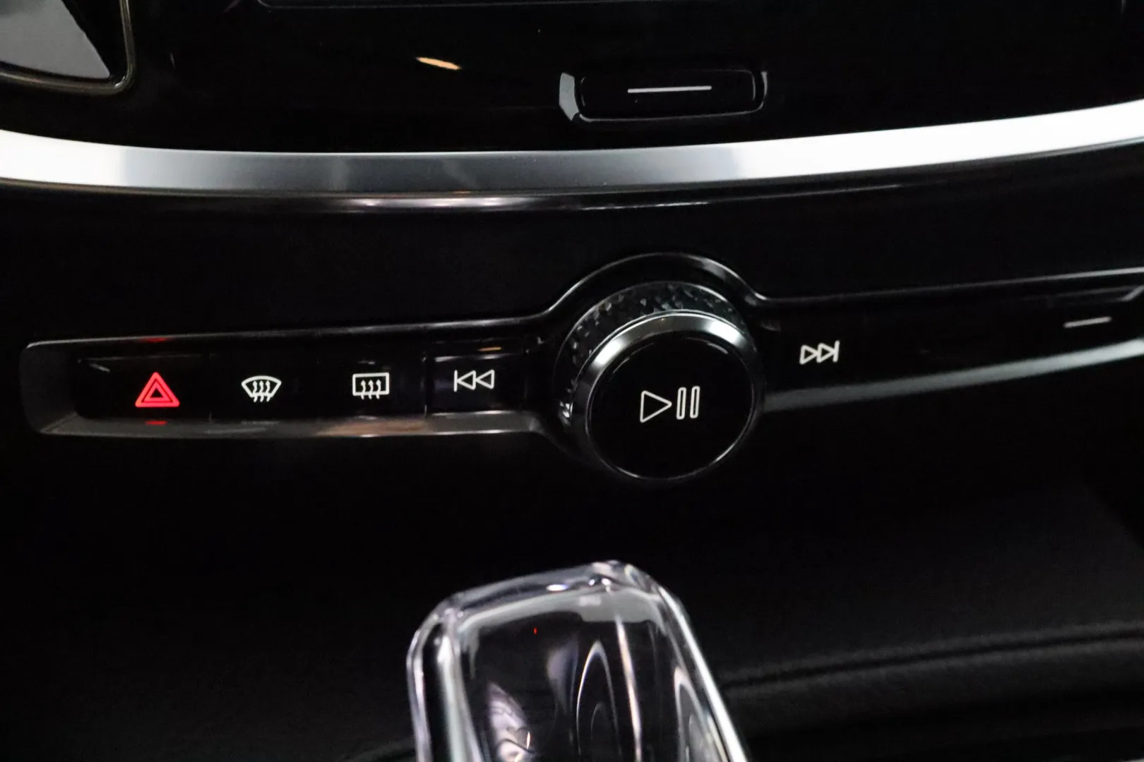 VOLVO V60 ZNU-176 carousel image