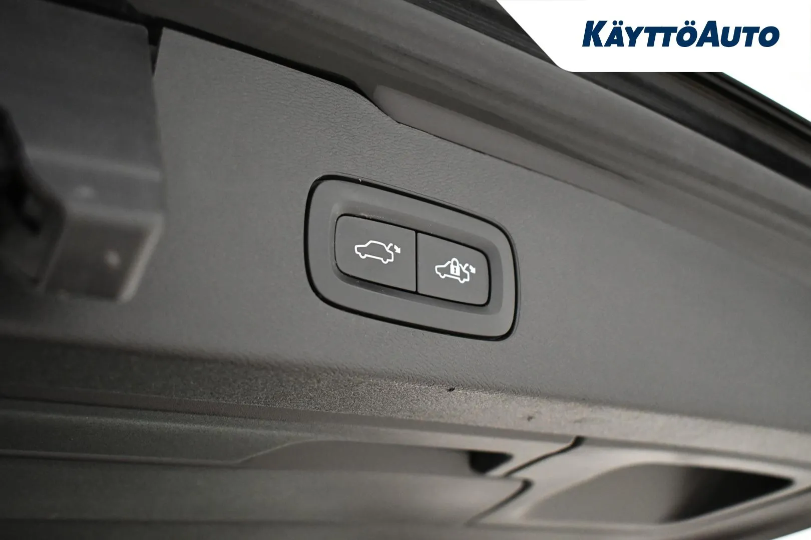 VOLVO V60 GPF-849 carousel image