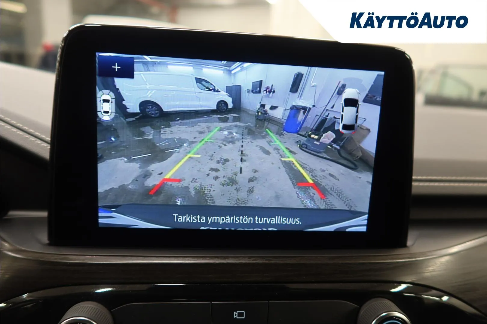 FORD Kuga NMR-937 carousel image