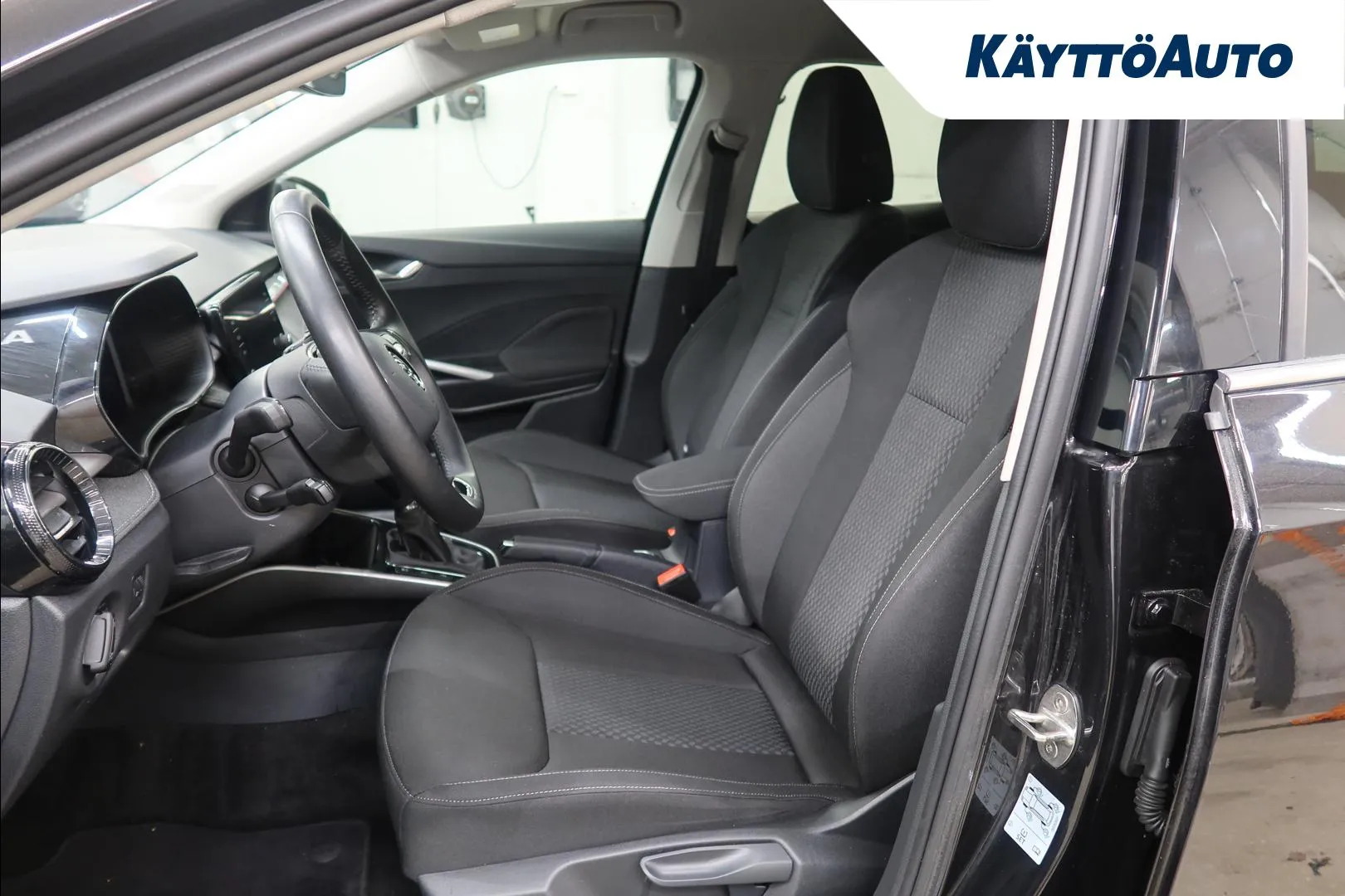 SKODA FABIA GPI-454 carousel image