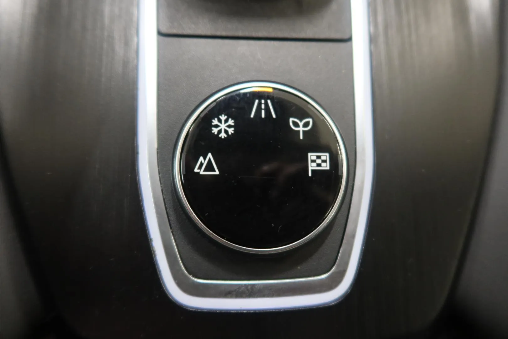 Nissan Qashqai NMI-736 carousel image