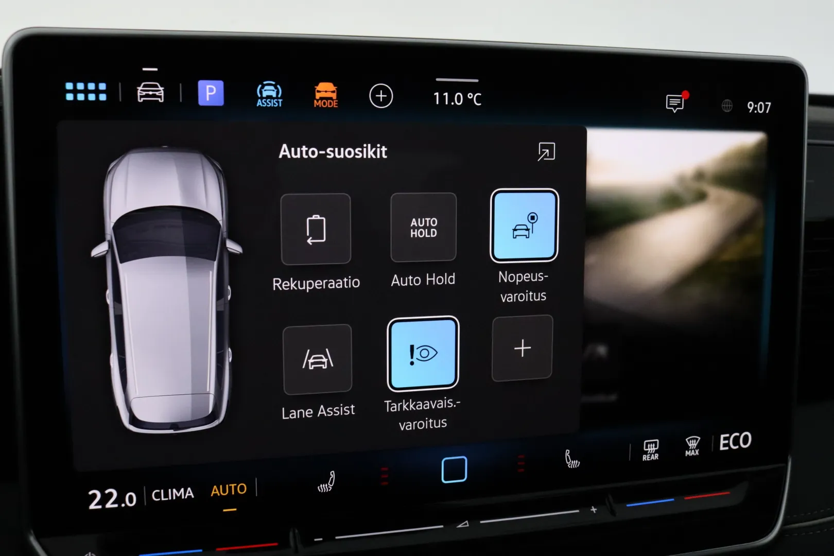 Volkswagen Tiguan LTM-751 carousel image