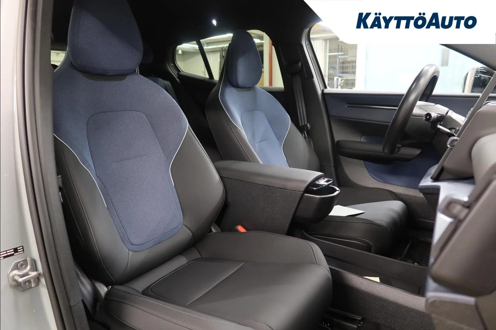 VOLVO EX30 MPR-134 carousel image